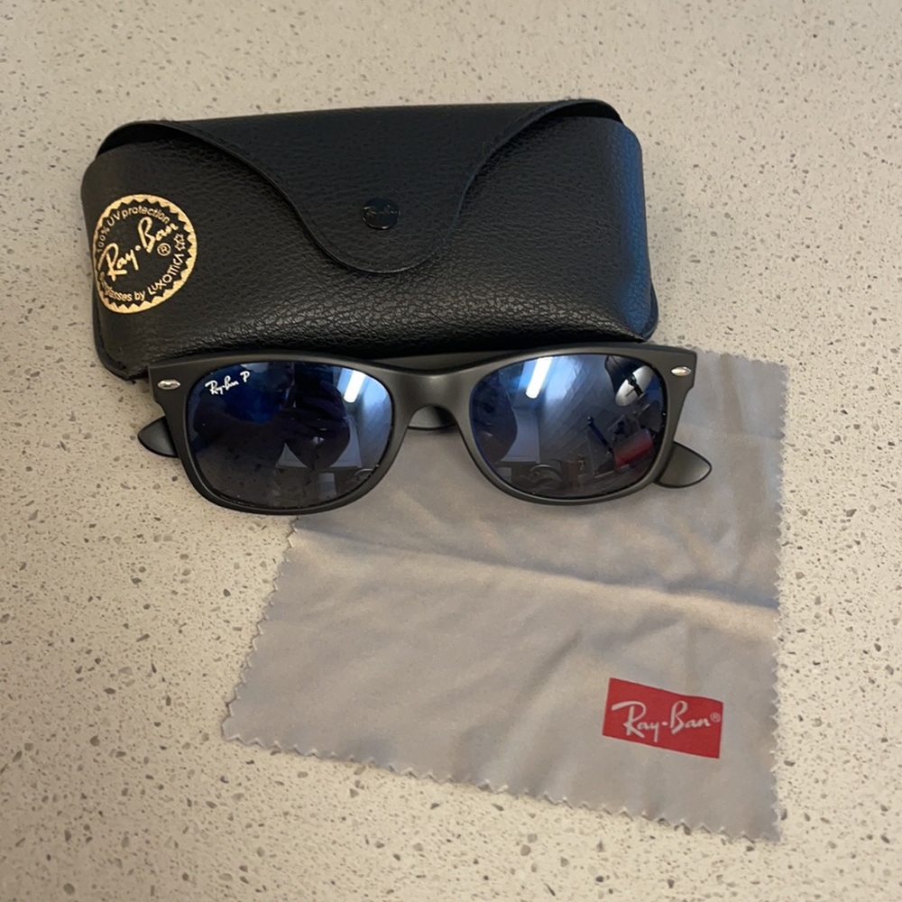 Ray Ban New Wayfarer (Black, Polarized)
